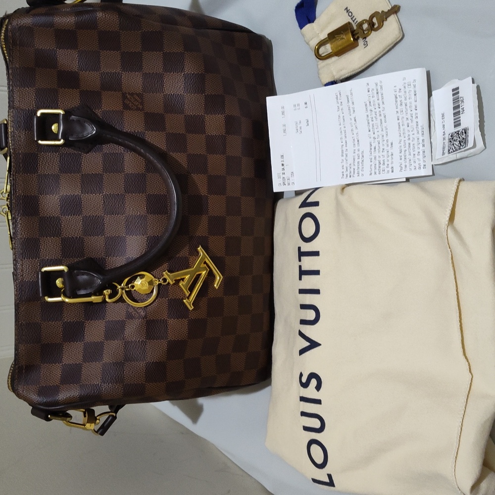 COPY - Louis Vuitton Speedy  Bandouliere 30 and LV charm / key holder